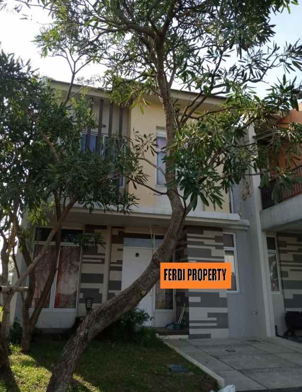 dijual rumah perumahan legenda wisata