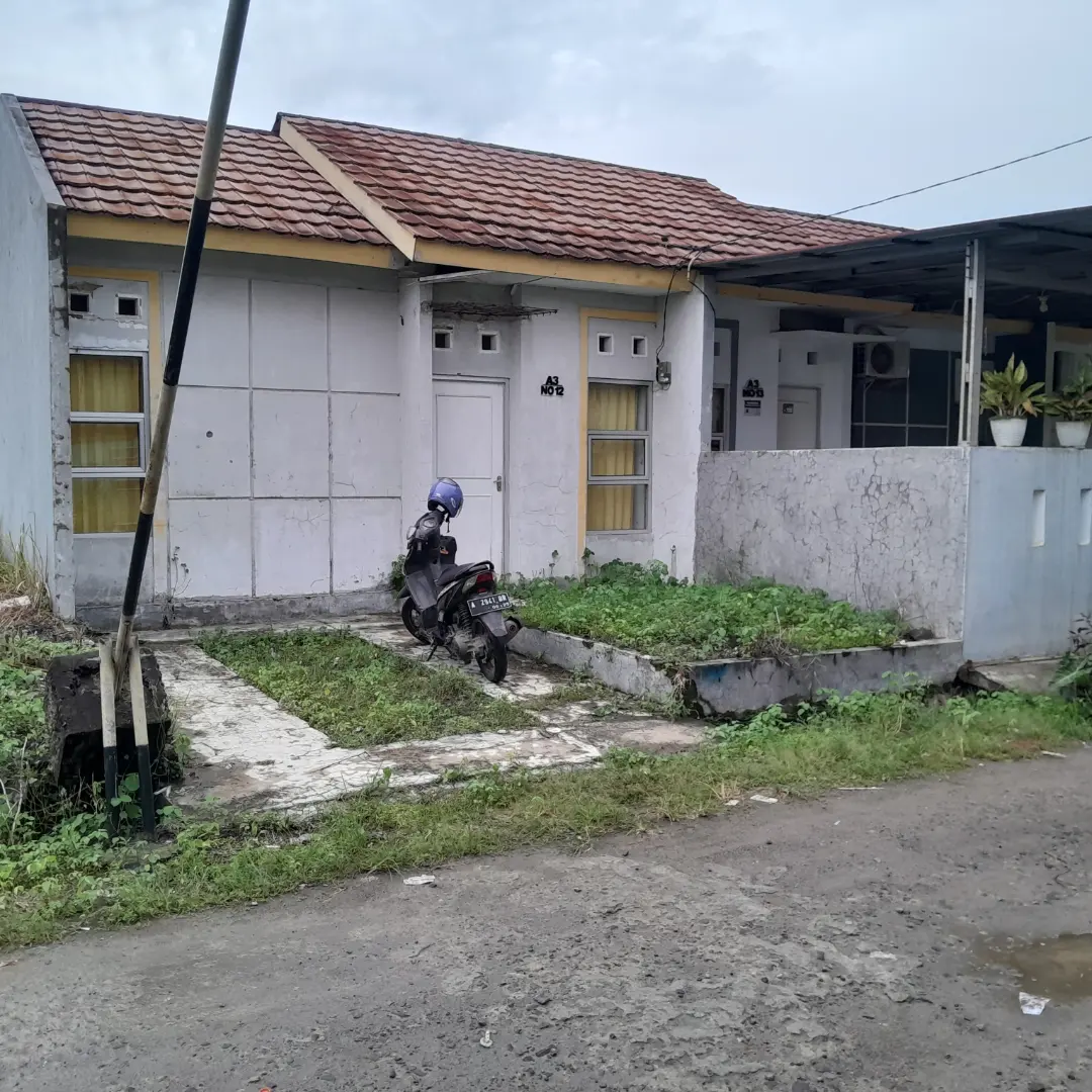 dijual rumah perumahan sankyu