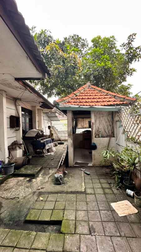 dijual rumah perumahan sepanjang town house