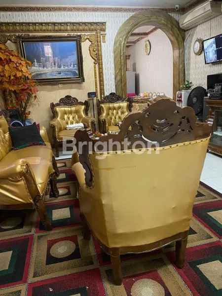 dijual rumah perumahan taman aa