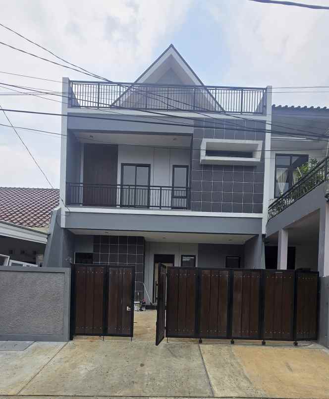 dijual rumah perumahan villa melati mas