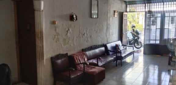 dijual rumah perumnas depok 1