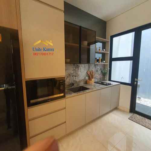 dijual rumah petukangan jakarta selatan