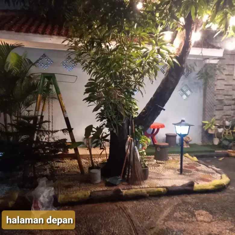 dijual rumah petukangan utara