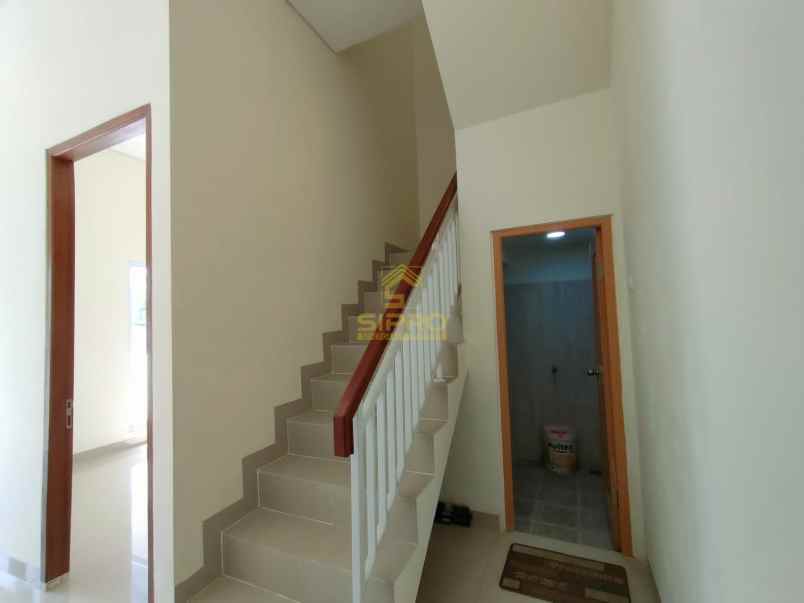 dijual rumah pinang kota tangerang