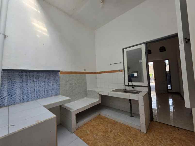 dijual rumah ploso timur