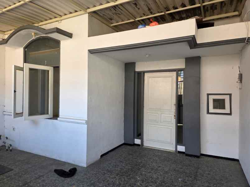 dijual rumah ploso timur