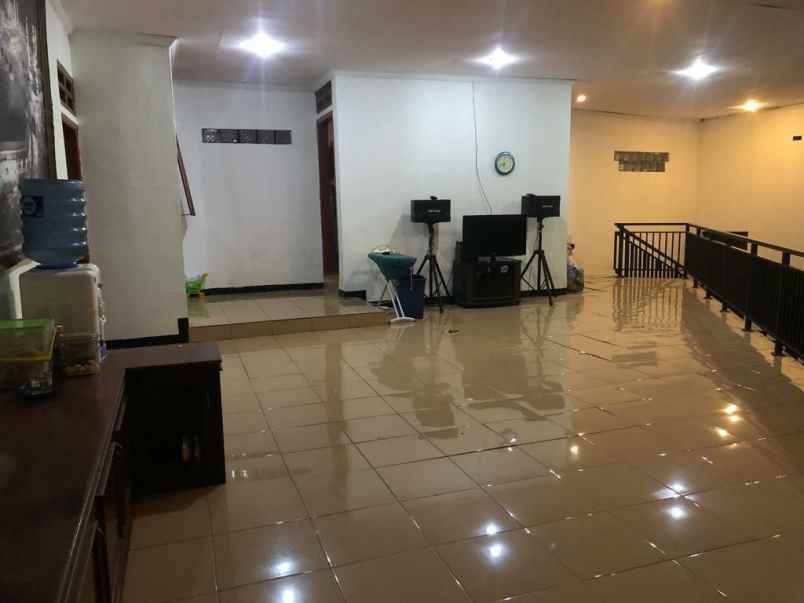 dijual rumah pondok hijau indah