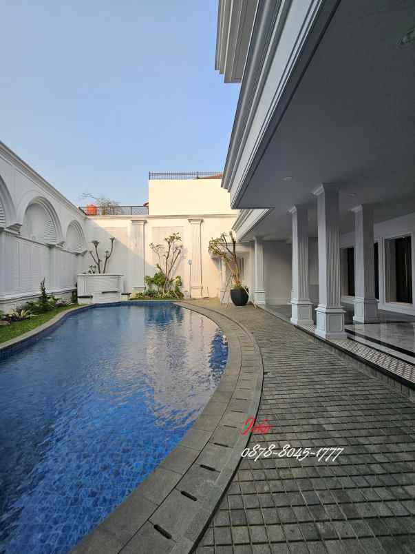 dijual rumah pondok indah