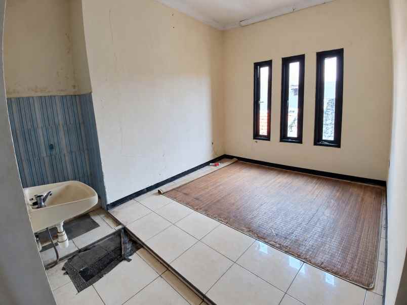 dijual rumah pondok kelapa duren sawit