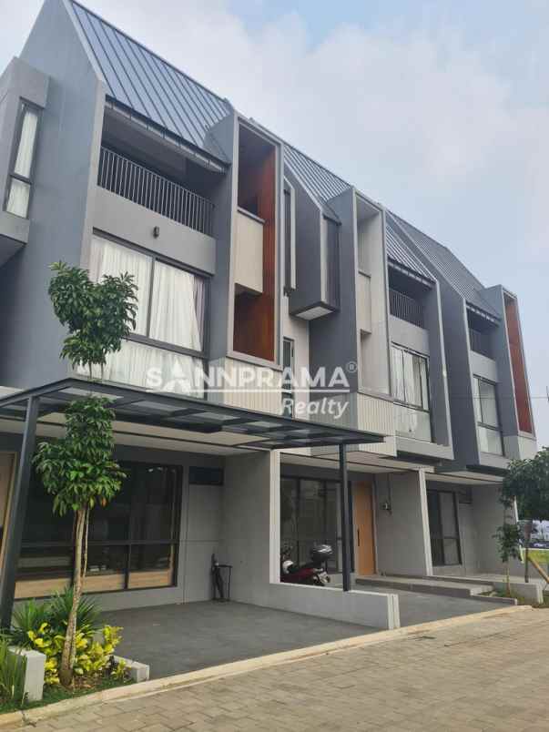 dijual rumah pondok labu