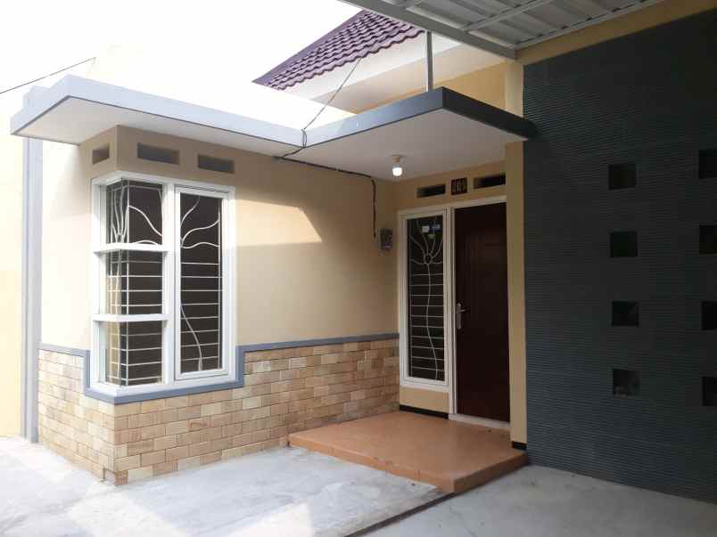 dijual rumah pondok mutiara asri krajan