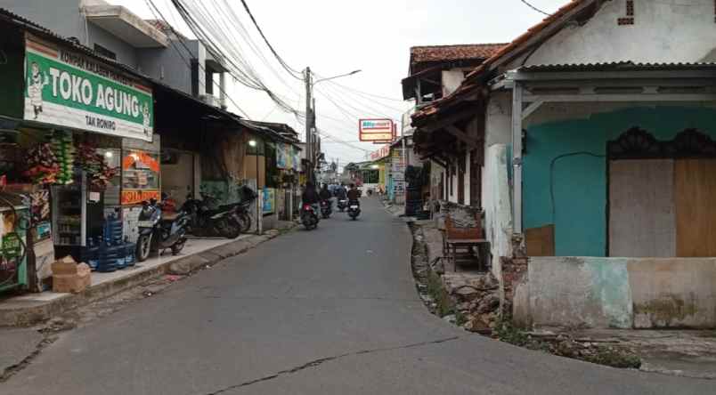 dijual rumah pondok terong cipayung depok