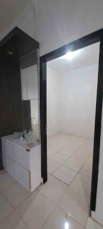 dijual rumah posisi hook di cibubur city
