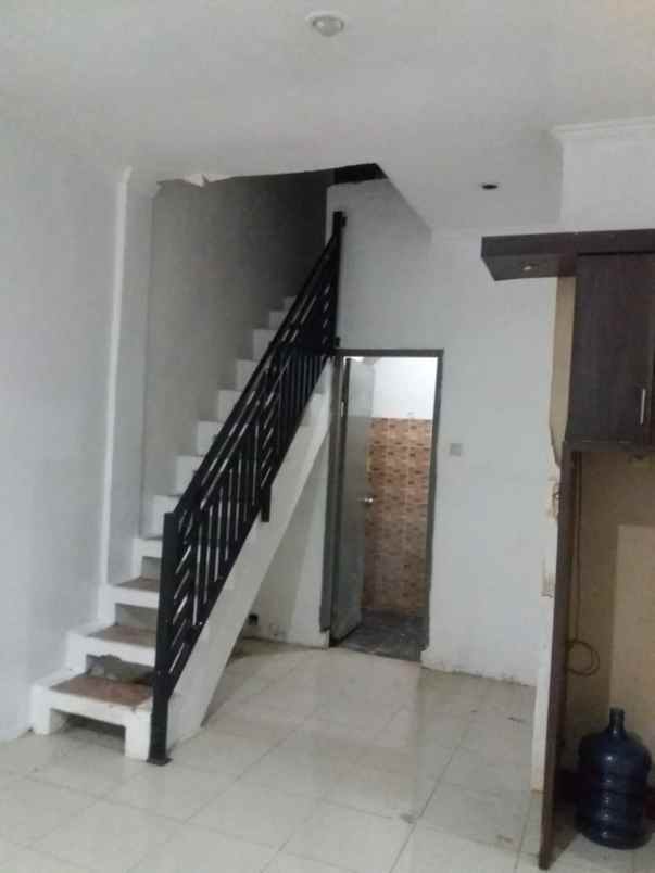dijual rumah posisi hook di cibubur city