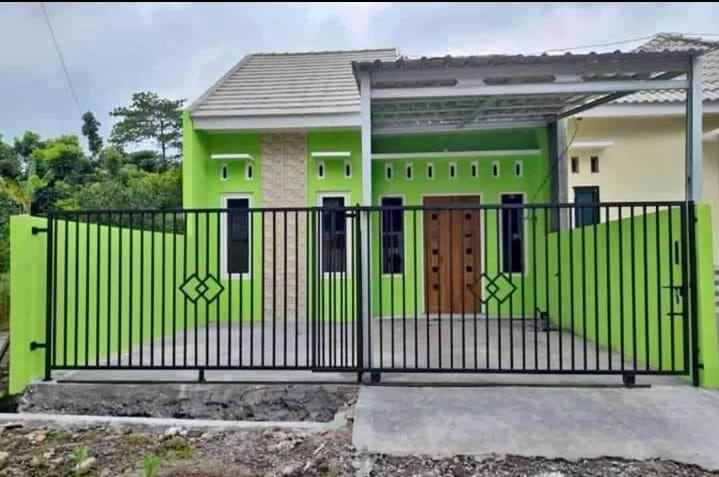 dijual rumah pucang gading