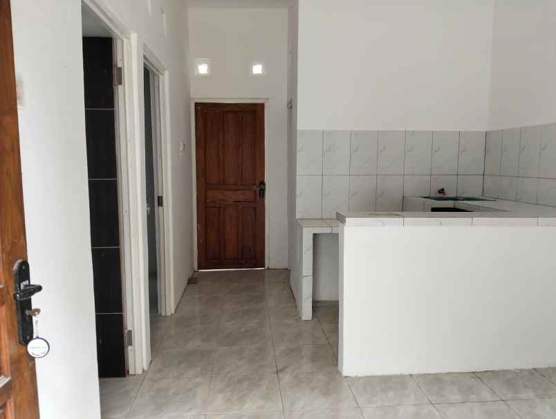 dijual rumah pucang gading bawah