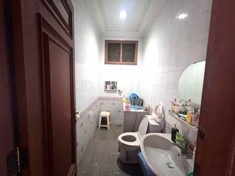 dijual rumah pulogebang permai