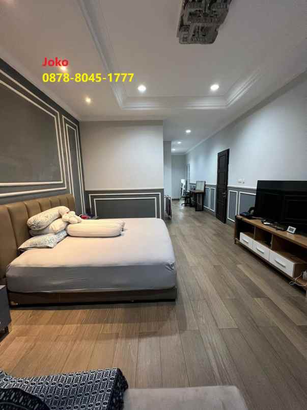 dijual rumah pulomas