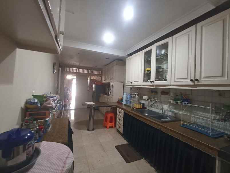 dijual rumah puri cinere depok jawa barat