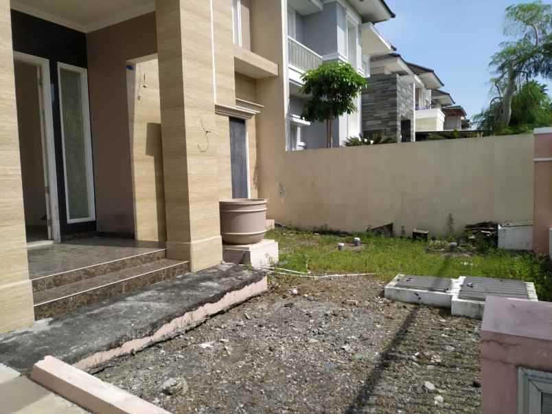 dijual rumah puri galaxy keputih kec