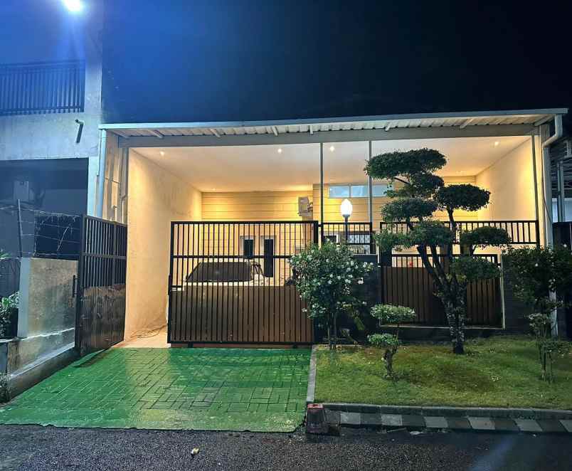 dijual rumah puri surya jaya