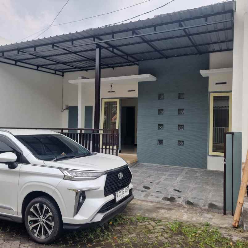 dijual rumah purwodadi