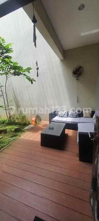 dijual rumah raffles hills cibubur