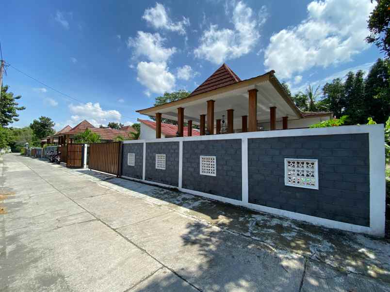 dijual rumah randusari kec prambanan