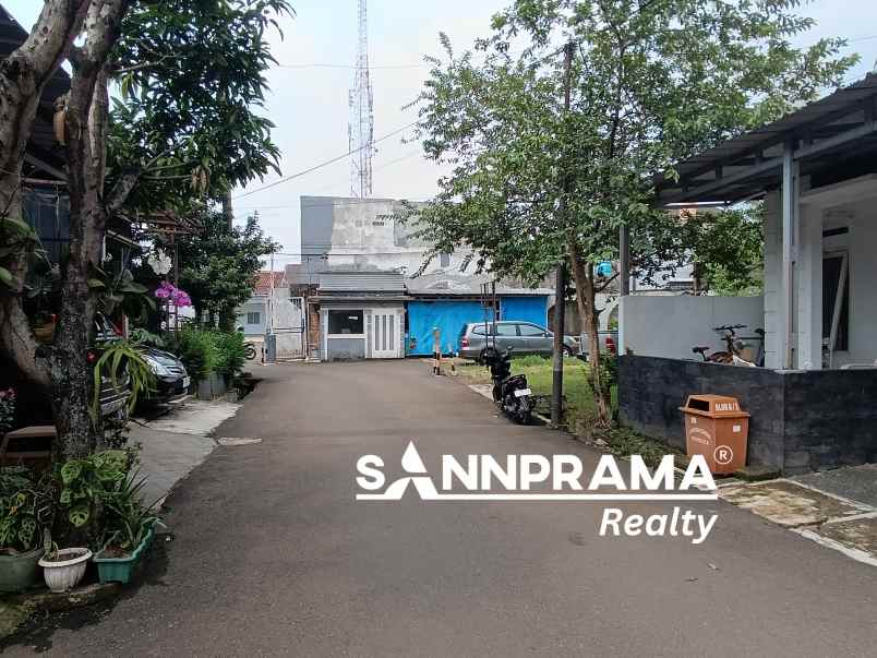 dijual rumah rangkapan jaya baru