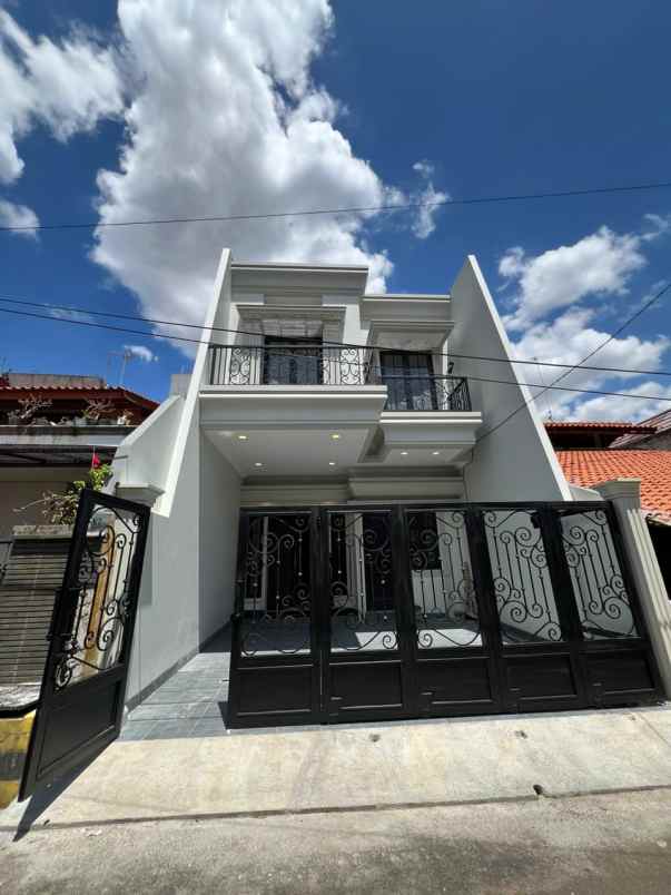 dijual rumah rawamangun