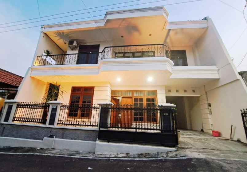 dijual rumah ready di gombel permai semarang