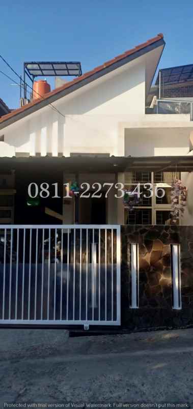 dijual rumah sariwangi