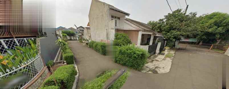 dijual rumah sarua