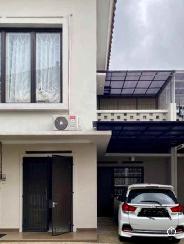 dijual rumah sawangan