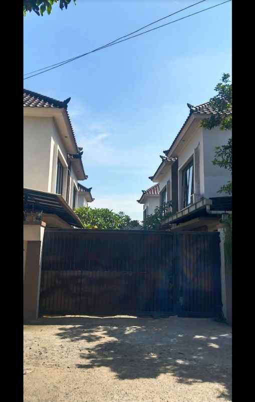 dijual rumah sawangan