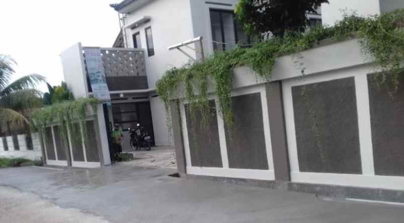 dijual rumah sawangan