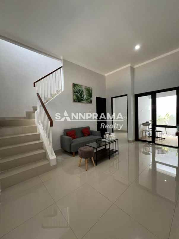 dijual rumah sawangan