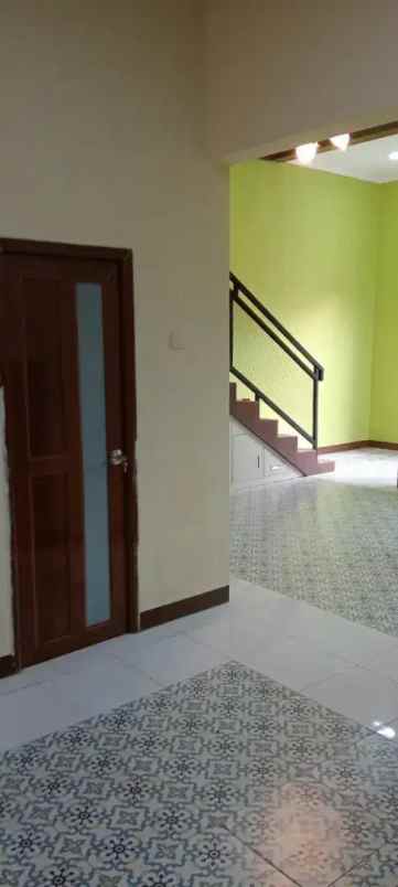 dijual rumah sawangan depok