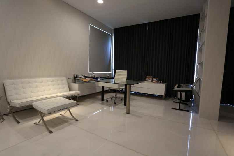 dijual rumah selat golf citraland
