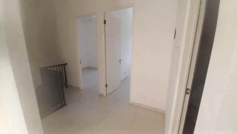 dijual rumah semanggi wonorejo