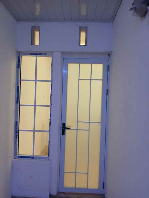 dijual rumah sendangmulyo raya