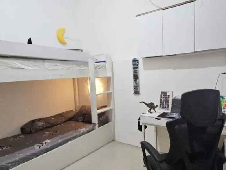 dijual rumah serua ciputat