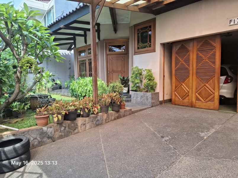dijual rumah shm taman aries jakarta barat