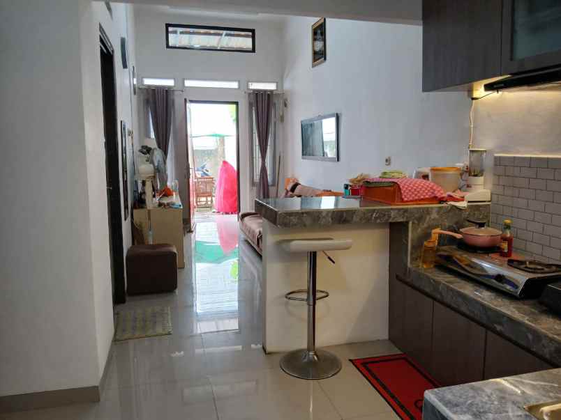 dijual rumah siap huni dalam cluster depok