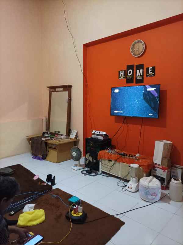 dijual rumah siap huni di jl pendet banyumanik