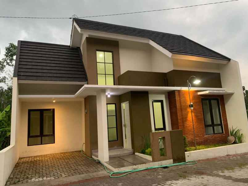 dijual rumah sidomuku randusari