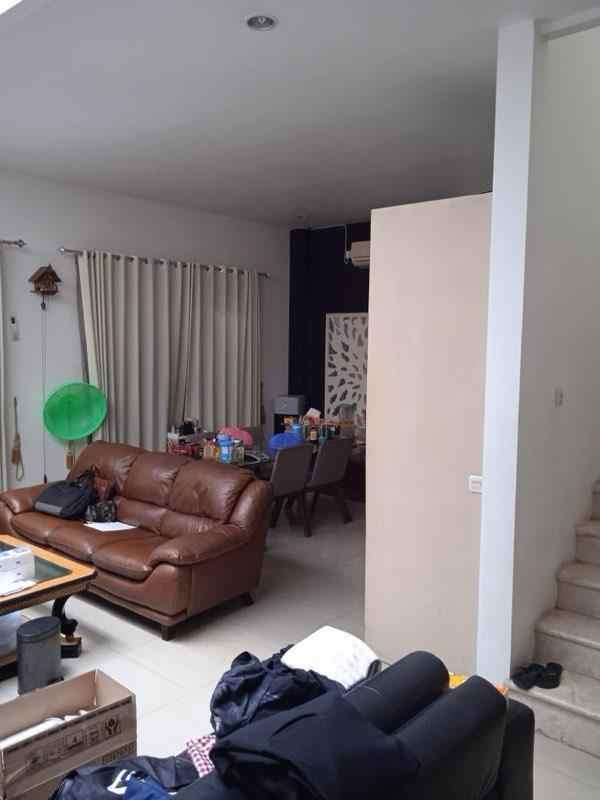 dijual rumah south emerald citraland