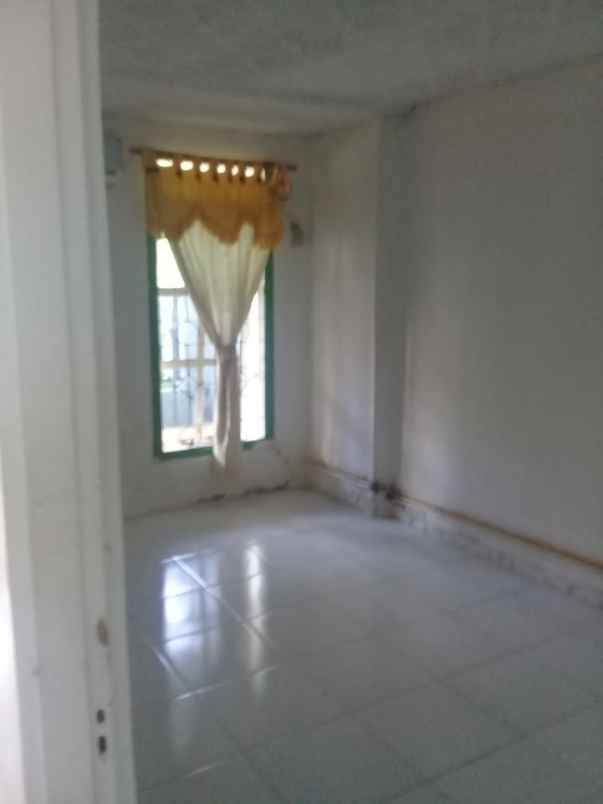 dijual rumah strategis