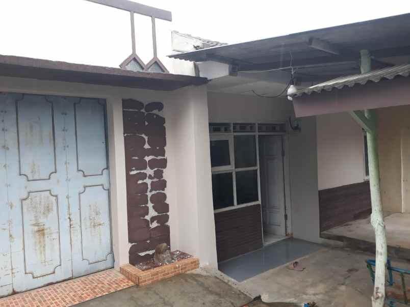 dijual rumah strategis